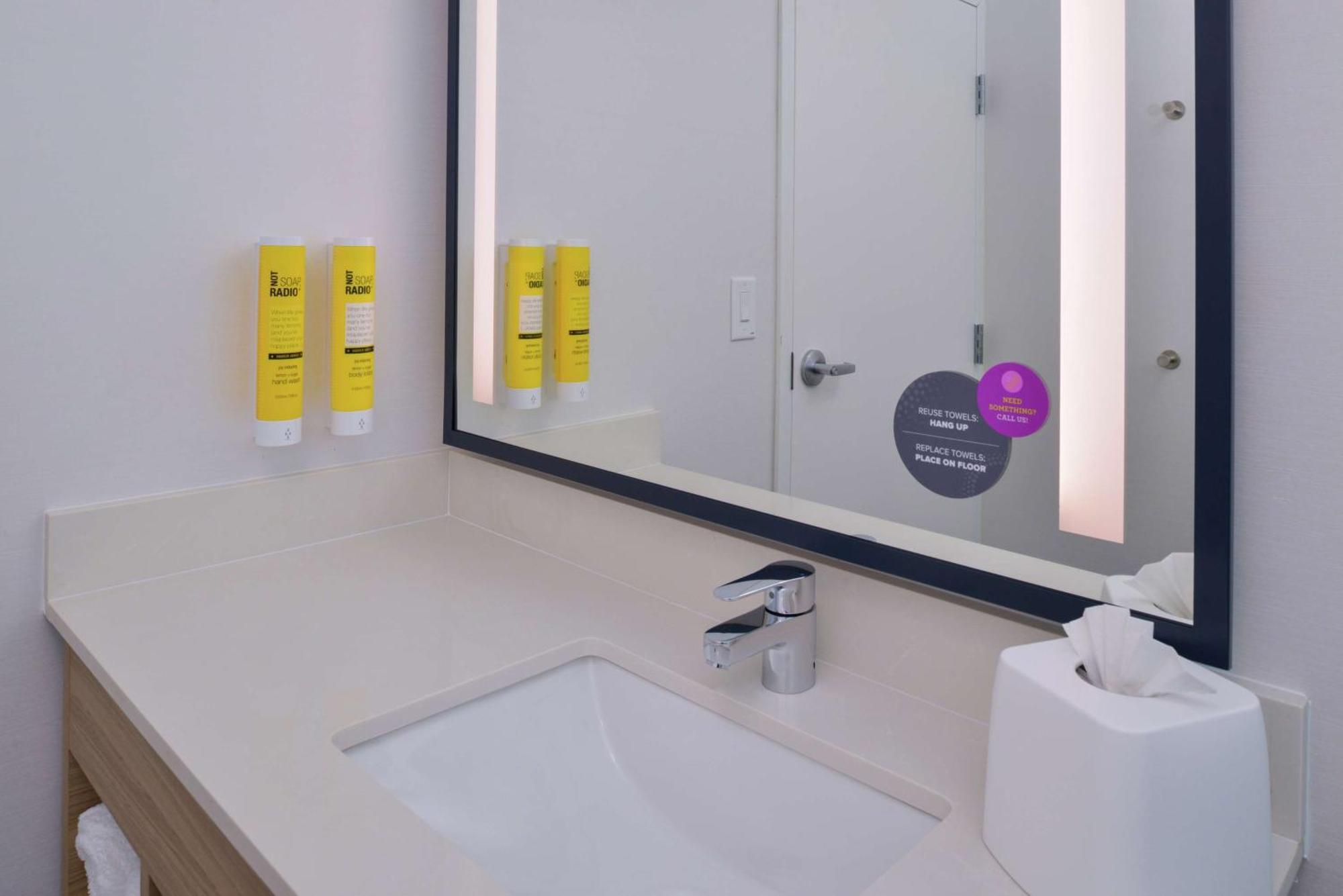 Tru By Hilton Coppell DFW Airport North Hotell Eksteriør bilde